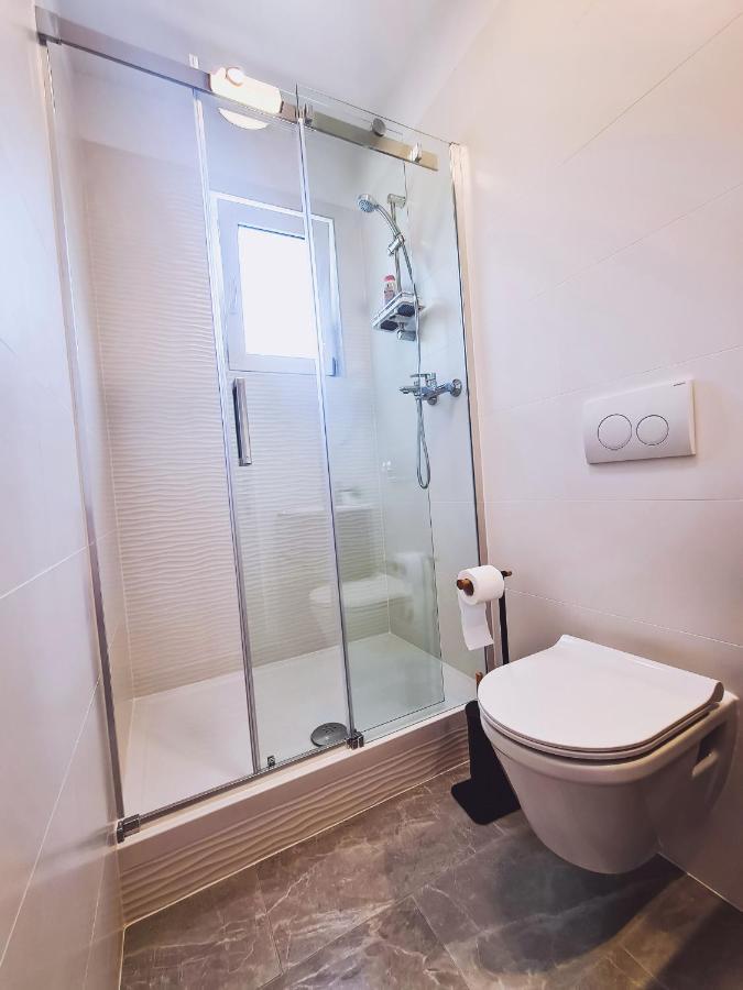 Apartment Gulic Supetarska Draga Ngoại thất bức ảnh
