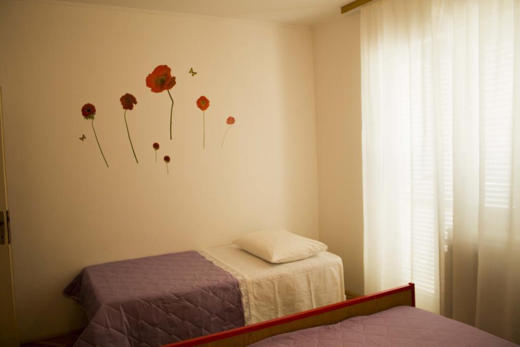 Apartment Gulic Supetarska Draga Ngoại thất bức ảnh